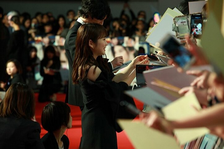 篠原涼子、西島秀俊、坂口健太郎らのファンサービスに会場熱狂！『人魚の眠る家』東京国際映画祭ワールドプレミア