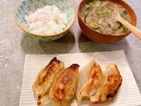 桃『食いしん坊たろ！！！でも…拒否する時もある…』