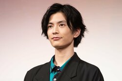 渡邊圭祐、悩まされる仕事オファー「なぜか育乳ブラの案件ばかり」