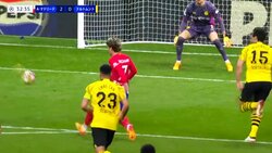 「天才だ！」超絶チップキックの“神アシスト”が話題沸騰！「グリーズマン落ち着きすぎ」「ここで浮かすのはバケモノ」「こりゃ上手い」などファン大興奮