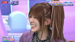 クロちゃんも大興奮！田中れいなの囁き系キスにファン「恥ずかしがってるのが秀逸」「世界一かわいい」