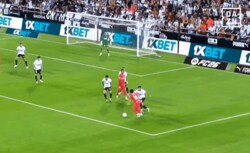 無双！ 久保建英のライン際切り返し→強靭ボールキープが「鬼だな」「まじで上手すぎる」敵守備陣を翻弄した一部始終