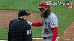 “満塁でトラウトへ”という場面で外のボールがストライク判定 エンゼルス・マーシュが猛抗議 「そりゃ怒る」の声