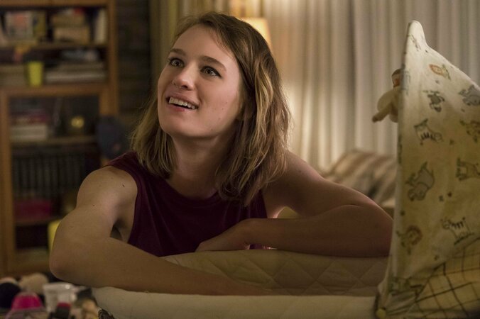 大女優 シャーリーズ・セロンは決してわがままを言わない普通の俳優　『タリーと私の秘密の時間』マッケンジー・デイヴィス インタビュー 1枚目