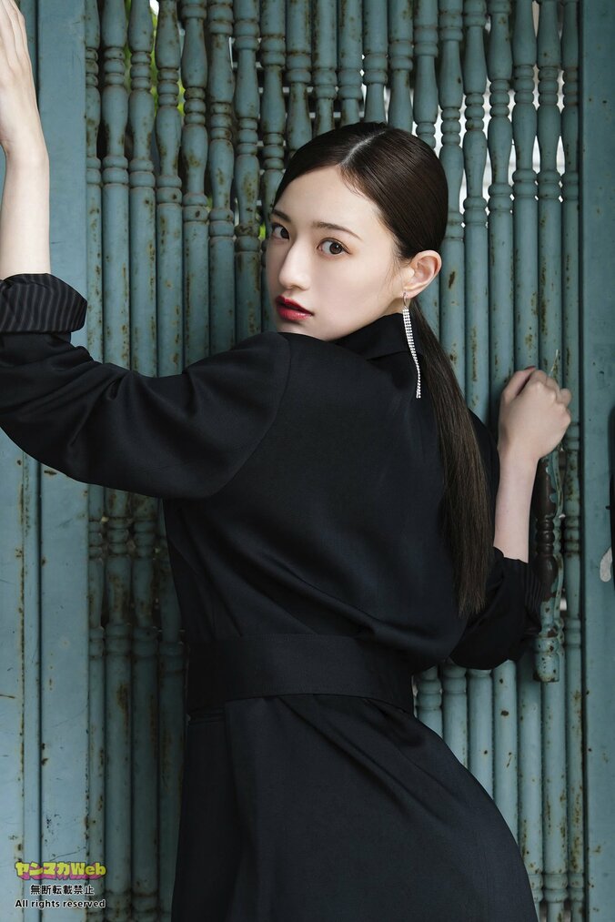 中田花奈、明日発売の2nd写真集からアザーカット ヤンマガWebカット公開 1枚目