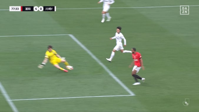 “2428日ぶりのアシスト”浦和FW安部裕葵が「やっぱり天才」「奇跡の復活」完璧クロスにファン喝采「軌道に痺れた」 4枚目