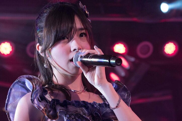 AKB48「今までで一番ハードな劇場公演」がスタート 向井地美音は東スポ記者の質問に「ブルマで滝行」を公約
