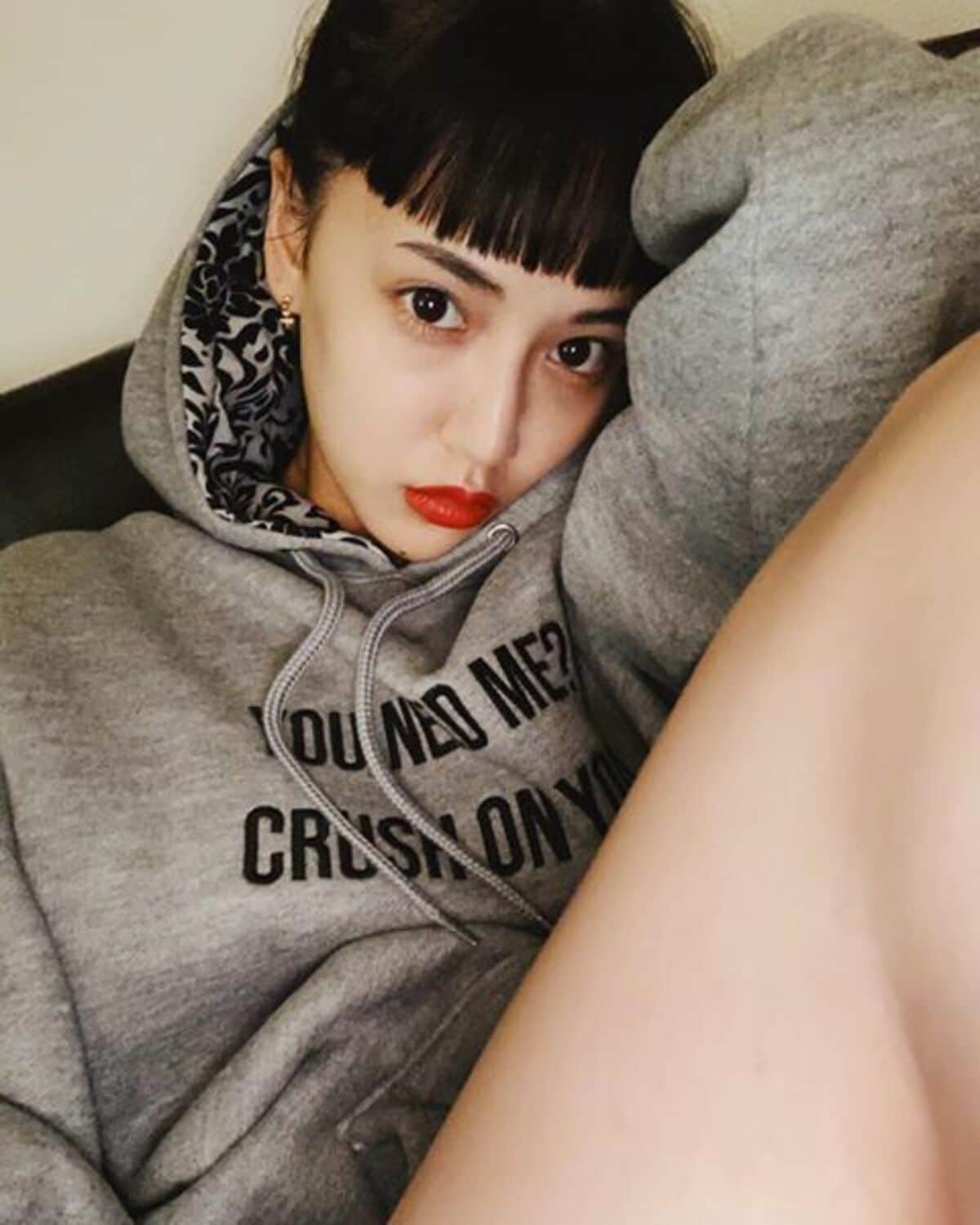 出回りなし!! 超希少! HIGH&LOW 藤井夏恋 サイン入り フリスビー E-girls藤井夏恋の”オン眉パーカーショット”をファン絶賛「可愛すぎ