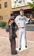 藤あや子、甲子園球場で初の野球観戦に大興奮「なんて美しい景色なの～」 