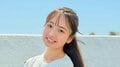 新人女優・野間愛希、初グラビアで爽やかな笑顔 『ヤンマガ』巻末に登場