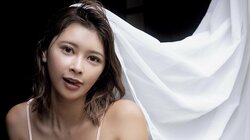 16歳の頃に1年間の野宿生活…山田あい、名物コーナーでパーフェクトボディ披露 週刊SPA！「グラビアン魂」