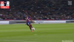 「うますぎなんよ」バルサの “16歳” ヤマル、メッシ級のワンタッチショット炸裂！超高速カウンターの仕上げの一発は「精度がエグすぎる」と話題に