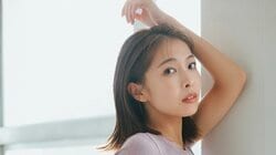 寺本莉緒、 故郷・広島で“大人になった今の姿”を撮り下ろし 『ヤンマガ』本誌未公開のWebカット公開