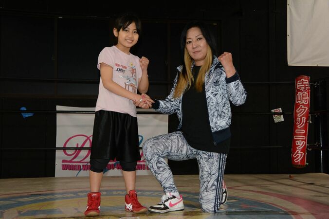 ジャガー横田＆ゆにが46歳差を超えて合同練習！DDTさいたま大会でチーム結成 1枚目