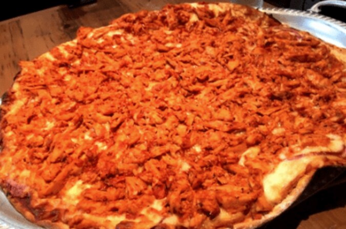 ギャル曽根『有吉ゼミ』で挑戦　デカ盛り4kgのピザ＆ローストビーフ丼のド迫力写真公開 2枚目