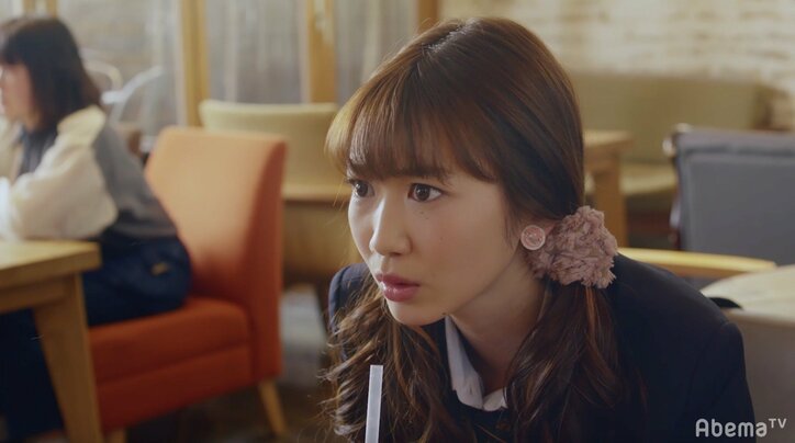 岡本夏美のギャル制服姿に反響「完全に優推し」「ツインテ最高」