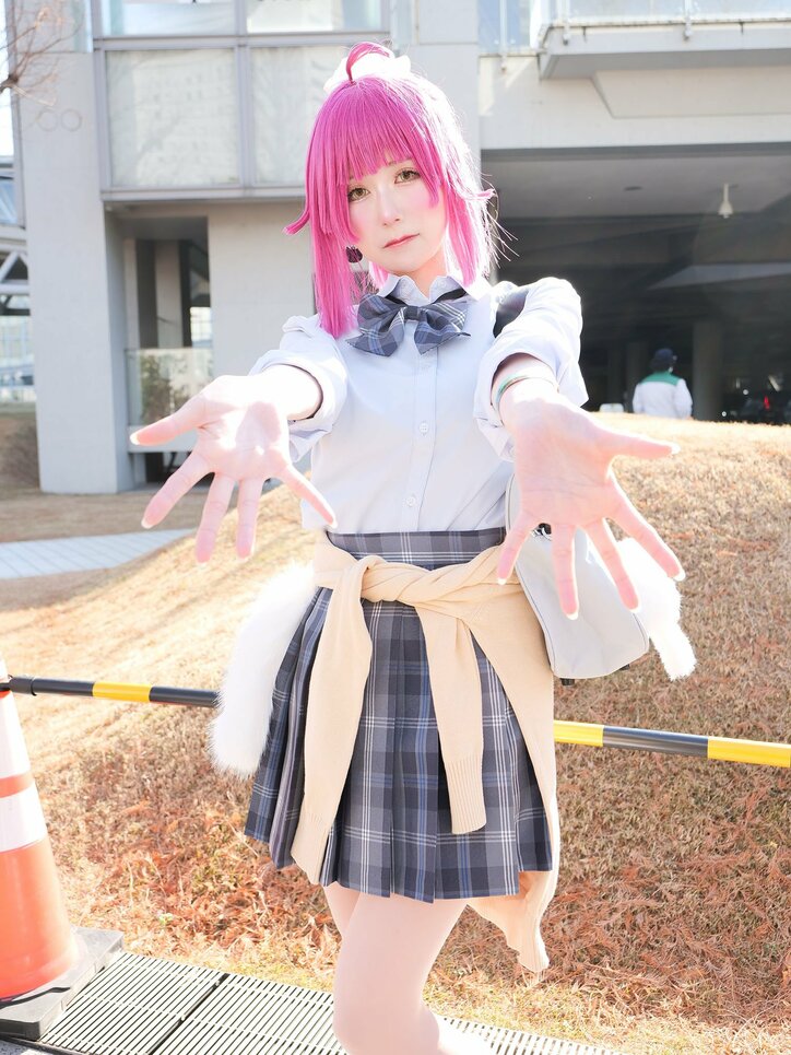 【写真・画像】【2025冬コミケ】コスプレイヤー写真一覧｜『NIKKE』『エヴァ』「ホロライブ」など　5枚目