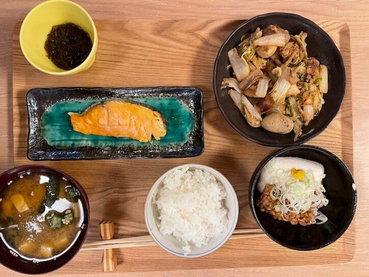 高橋真麻、頑張らない日の夕食の献立を公開「充分素晴らしい」「美味しそう」の声