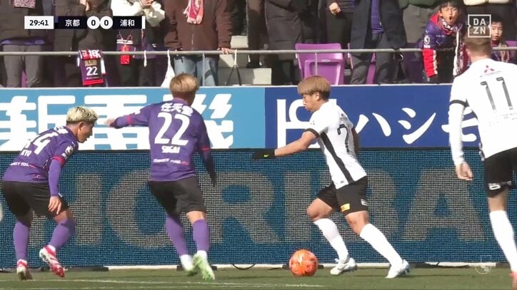 【映像】金子拓郎、守備2枚置き去りキレキレ突破の瞬間