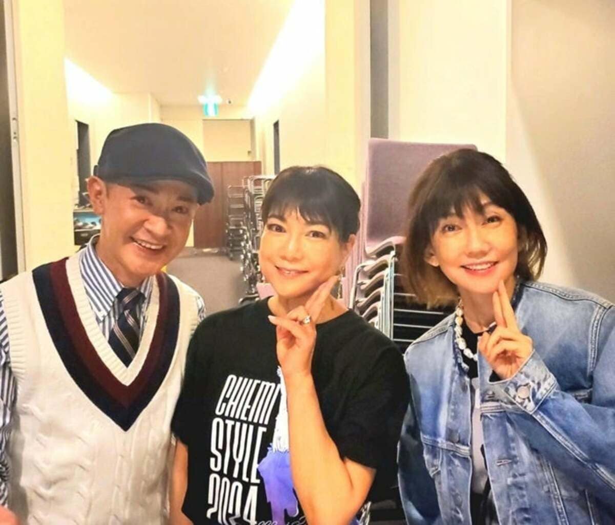 レア　松本伊代　堀ちえみ　レコード maxresdefault.jpg