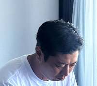 尾形あい『パパに説教する娘』