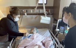 乳がん闘病中の梅宮アンナ、アメリカから帰国した愛娘・百々香さんの言葉に涙「全部の時間が勿体無い」