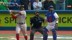 なぜそれで入る！？球場全体も驚きで静まった強打者デバース、まさかの“振り遅れ弾”が半端ない