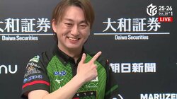 やっと届いた！ベテランルーキーHIRO柴田、待望の初トップに“役満”笑顔 決めポーズでは大照れ／麻雀・Mリーグ