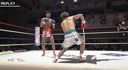 カーフで足が“ぐにゃり” タオル投入のTKO決着 勝者が偶然タオルをキャッチする珍事に反響も