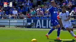 キレッキレだな！久保建英、えぐりの効いたドリブルで余裕の2枚剥がし！左サイドぶち抜きからのピンポイントクロス炸裂で相手の守備を崩壊させた瞬間「ドリブル突破抜群」「三笘かよ」