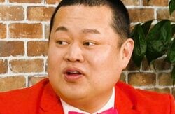 「家族3人でラブホに宿泊」 1児の父・ともしげ（43）、高知旅行での失敗を告白「アンパンミュージアムに行こうとして…」