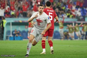 ベスト16“最後の一席”を懸けた欧州対決はスイスに軍配！ 撃ち合いを制して3大会連続の決勝トーナメントへ