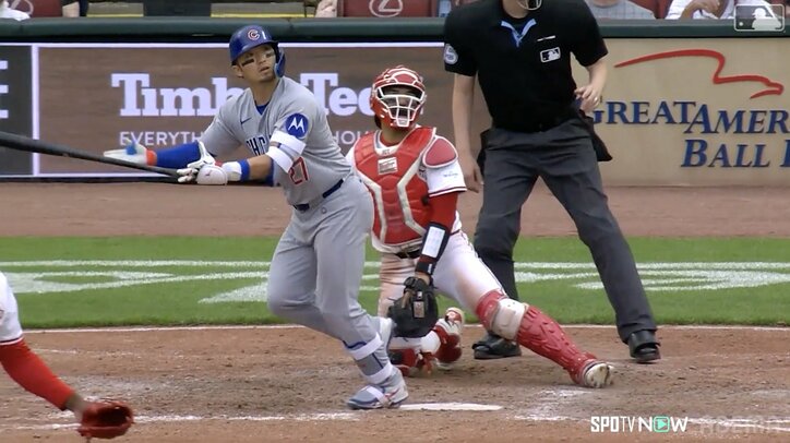 【写真・画像】鈴木誠也の同僚が“信じられないダイビングストップ”　カブス名手の“美技”に本拠地沸騰「MLBで最高のセカンドベースマン」　1枚目