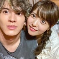 才川コージ＆新田さちかのドアップ2ショットに反響「さちこじペア美男美女すぎて推す」「カップルやん。」