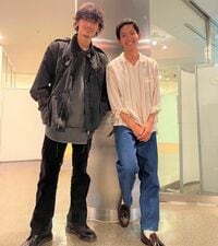 松下洸平＆綾野剛の“奇跡の再会”ショットに「発狂しました」「見目麗しい」とファン胸熱