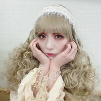 「なんて美しい」「家に飾りたい」須田亜香里の“激盛れメイク”が話題