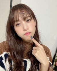 鷲見玲奈アナの“困り顔ショット”に「日本一可愛い」「ただただ美しい」とファン絶賛