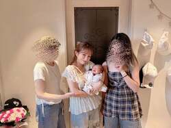  辻希美、次女に会いに来てくれたママ友たち「夢空がめっちゃ笑ってて可愛かった」 