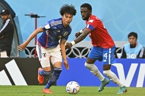 「三笘さんにはもっとパスを出さないと」本田圭佑がコスタリカ戦を総括。スタメンの人選には「議論が必要」【W杯】