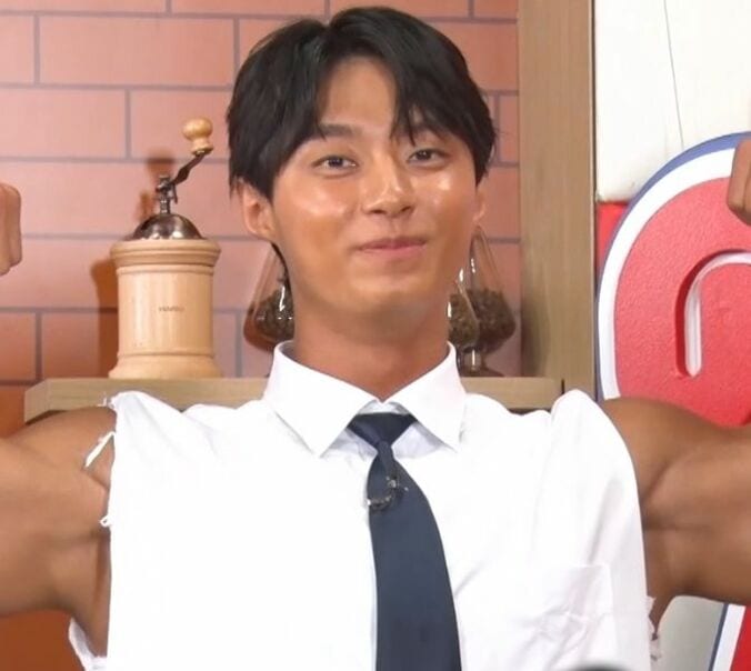 【写真・画像】“大バズりJK”おひなさま、人気芸人の執拗な絡みに嫌悪感「嫌」「もうやりたくない」　1枚目