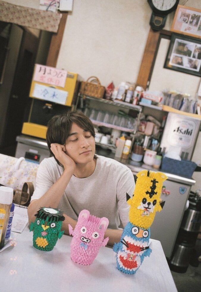 小関裕太セカンド写真集 『小関くん』発売！ 赤裸々に語る超ロングインタビューも掲載 4枚目