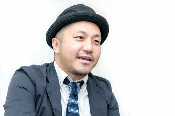 『孤狼の血』白石和彌監督、ピエール瀧に影響受けたこだわりの演出「ヒーローには痰を吐かせる」 2枚目