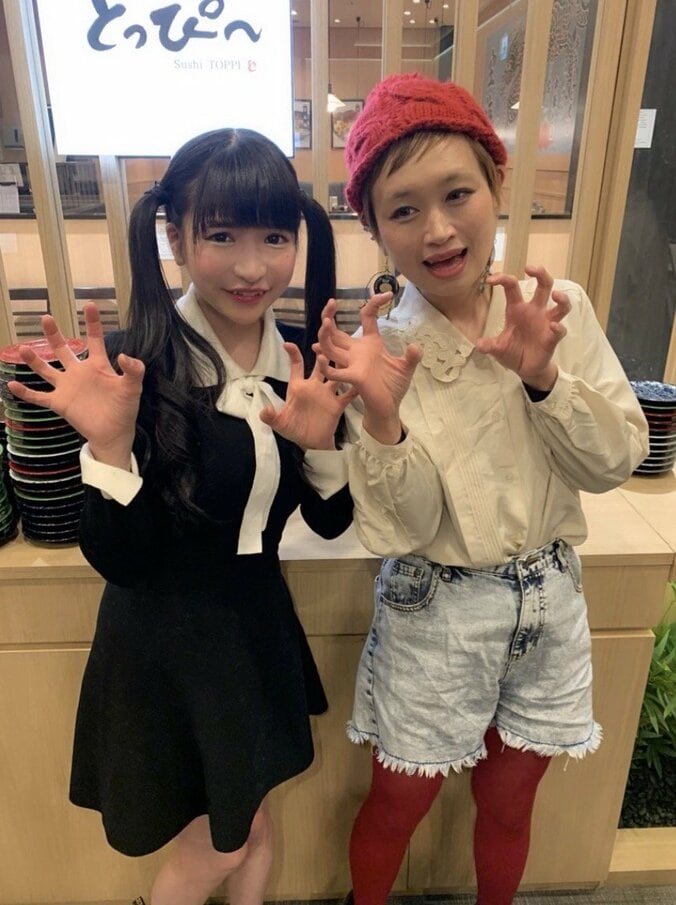 もえあず、憧れのギャル曽根と共演し感激「大食いの大先輩」 2枚目