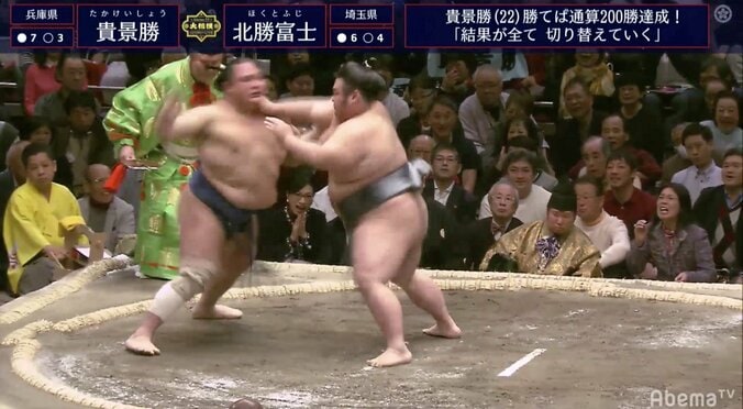 館内、大興奮！　“突きまくった”貴景勝、北勝富士を押し出しで下して勝ち越し 1枚目