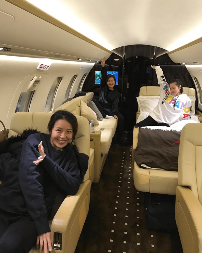 水原希子、プライベートジェットで女子会　セレブな私生活に注目集まる 2枚目