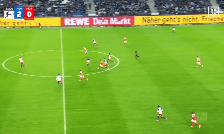 縦突破する佐野海舟