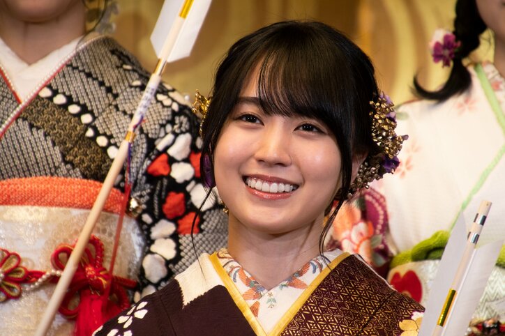 グループ最大勢力“新・花の2001年組世代”が2022年の乃木坂46を盛り上げる! 8人が成人式で先輩への憧れと決意を表明