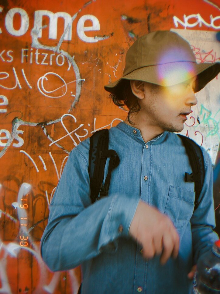 DJ MOTIVE、LEVELCORE MC'Sとのコラボレーション作品「beattape」をリリース、収録曲"音楽が好きだ"のMVを公開。