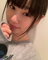 「可愛すぎて心臓止まった」桜井日奈子、萌え袖ショットにファン悶絶