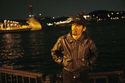 七尾旅人とJ.A.K.A.M.（JUZU a.k.a. MOOCHY）、異彩を放ち続ける2人のマジカルなコラボ曲「Prometheus」がデジタル・リリース。